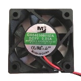 HUA XIA HENG TAI製 40mm角厚さ10mm　LOWスピード　DC5Vファン