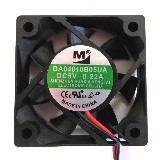 HUA XIA HENG TAI製 40mm角厚さ10mm　Highスピード　DC5Vファン